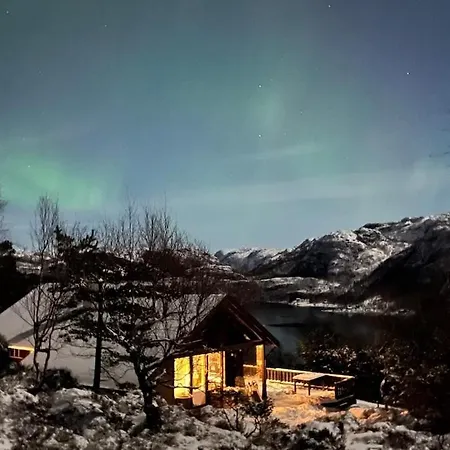 בית נופש Mountain Between Pulpit Rock And Kjerag Frafjord