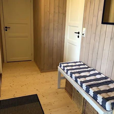 בית נופש Mountain Between Pulpit Rock And Kjerag *