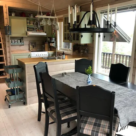 Nyaraló Mountain Between Pulpit Rock And Kjerag