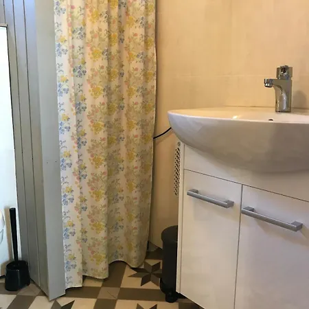 בית נופש Mountain Between Pulpit Rock And Kjerag *